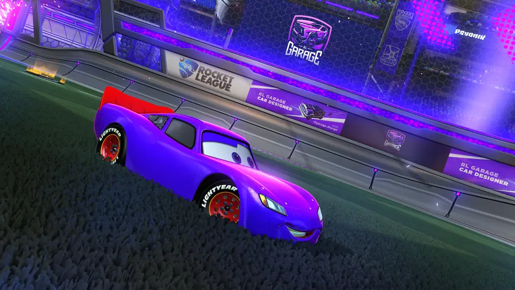 New LIGHTNING MCQUEEN Black Market Car On Rocket League! 